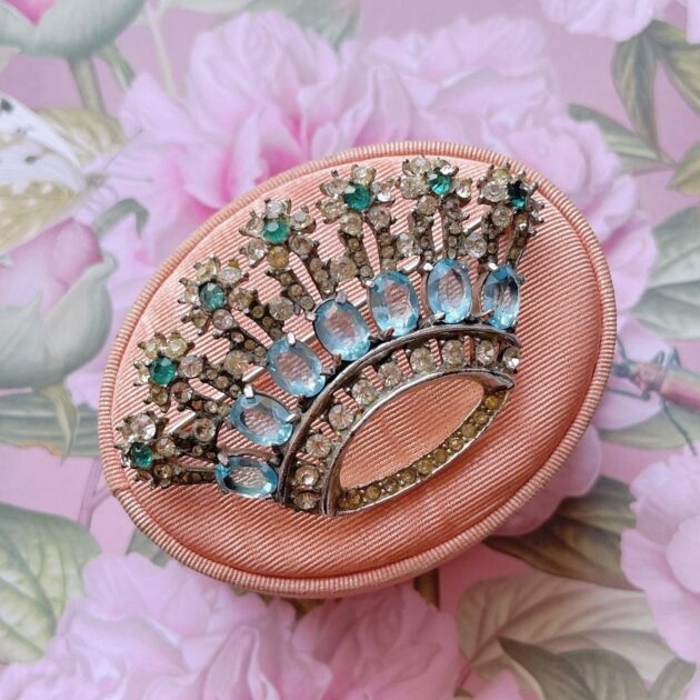 Jomaz Crown Brooch